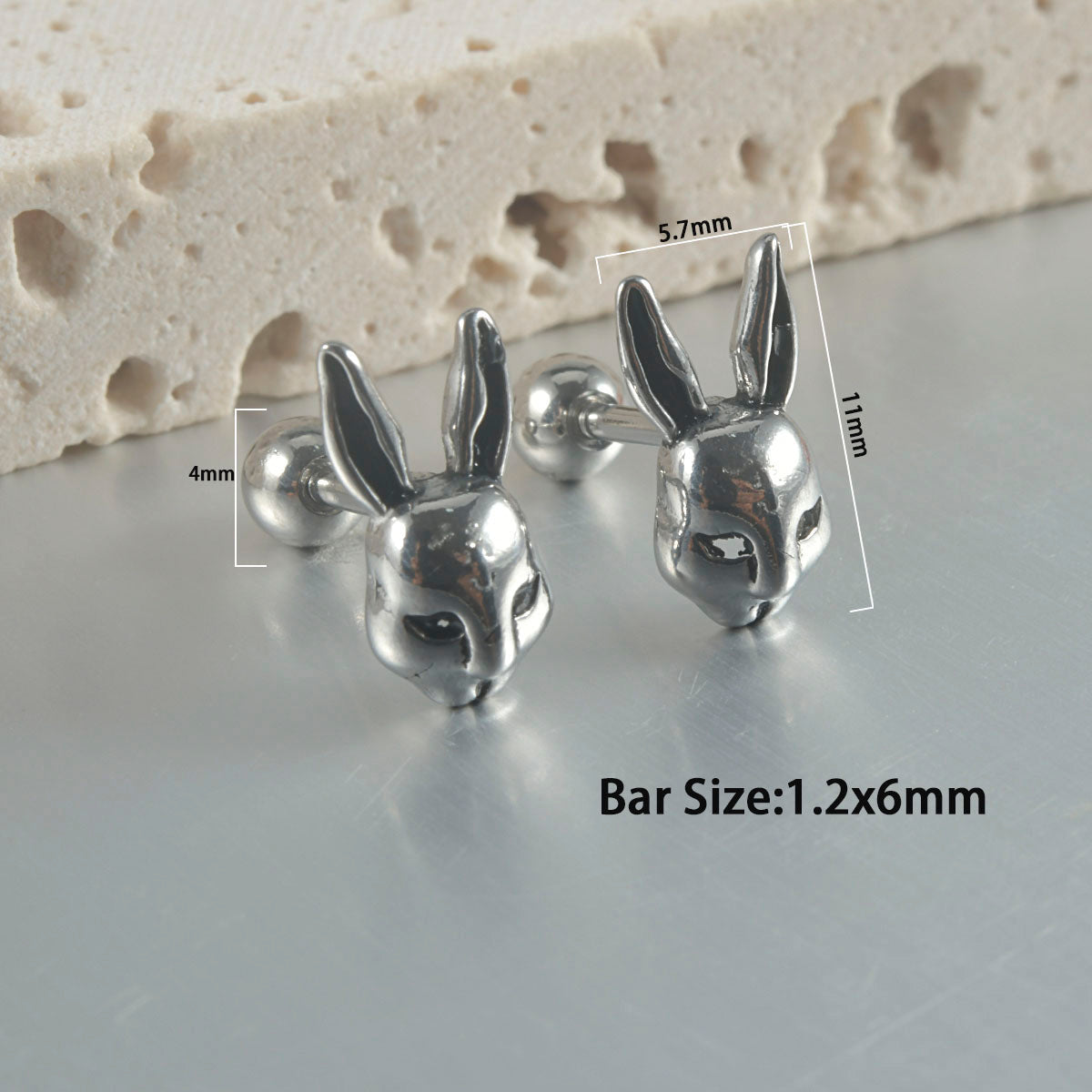 1 Piece Simple Style Rabbit Cattle Sheep Plating Stainless Steel Gold Plated Cartilage Earrings