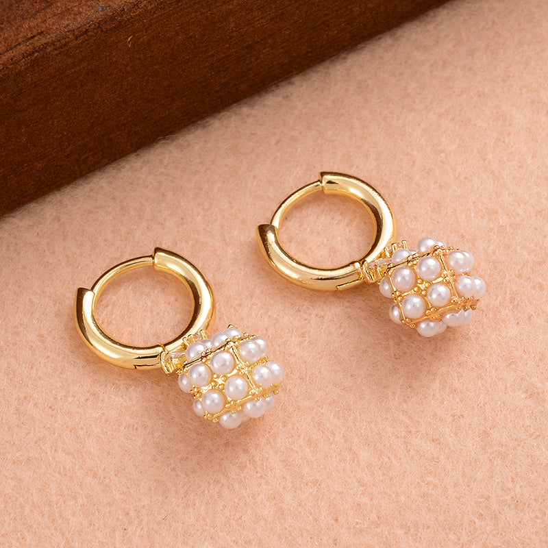 1 Pair Ig Style Elegant Geometric Plating Three-dimensional Inlay Copper Pearl Zircon 14k Gold Plated Drop Earrings