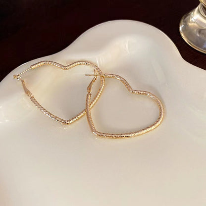 1 Pair Elegant Heart Shape Plating Alloy 24k Gold Plated Earrings