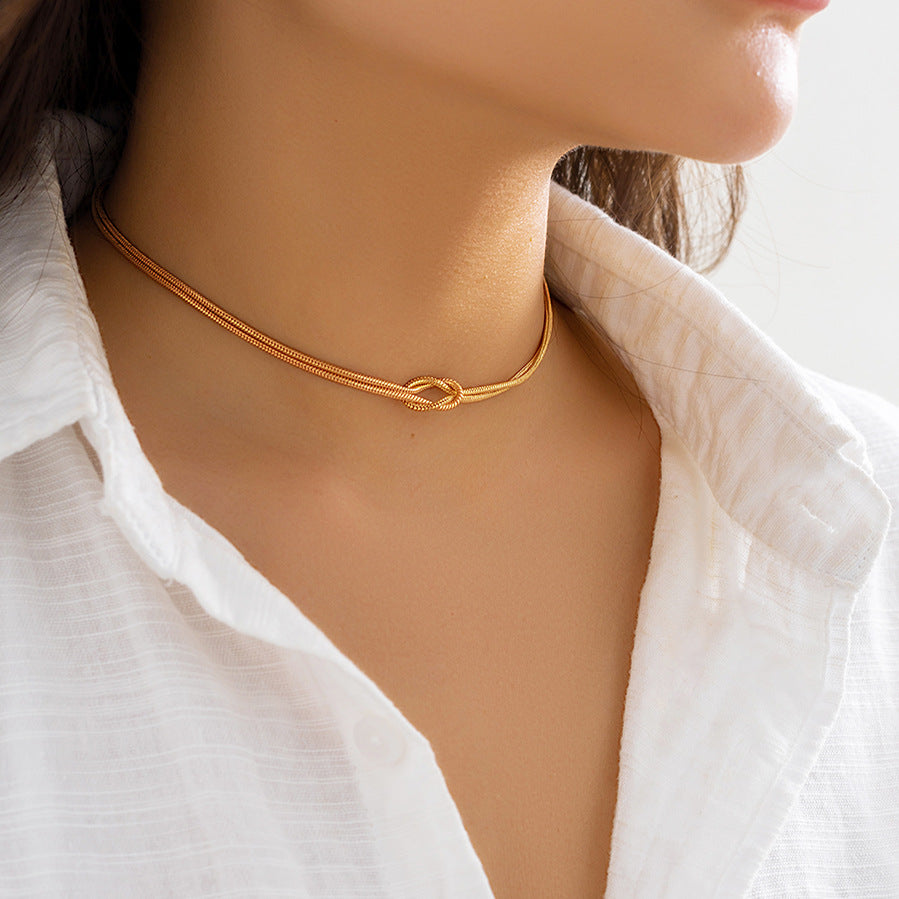 Simple Style Triangle Solid Color Copper Necklace