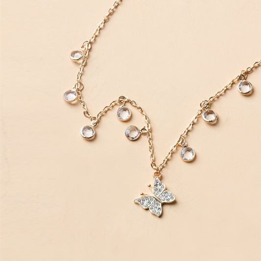 Simple Style Heart Shape Butterfly Alloy Inlay Rhinestones Women's Pendant Necklace