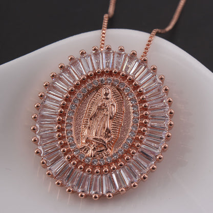 Retro Commute Portrait Copper Rose Gold Plated White Gold Plated Gold Plated Zircon Pendant Necklace In Bulk