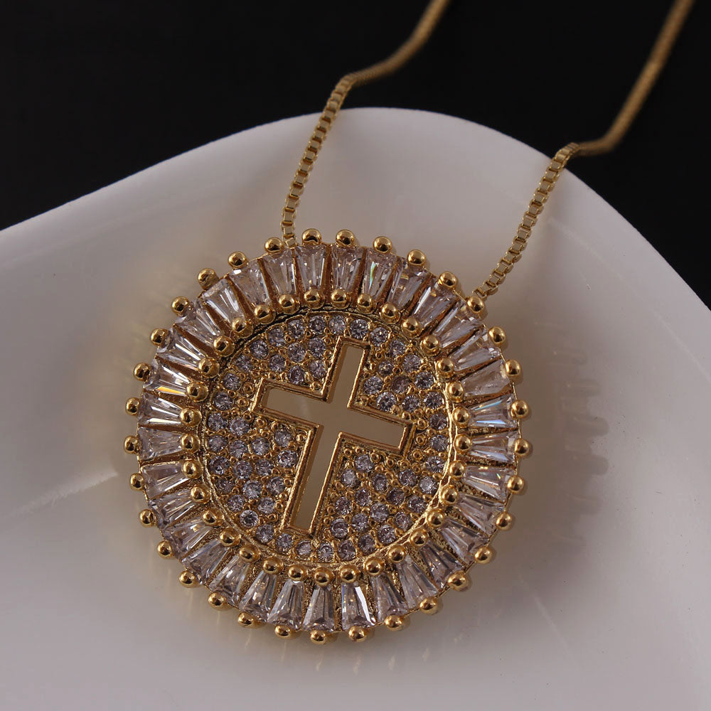 Ig Style Retro Simple Style Cross Copper White Gold Plated Gold Plated Zircon Pendant Necklace In Bulk