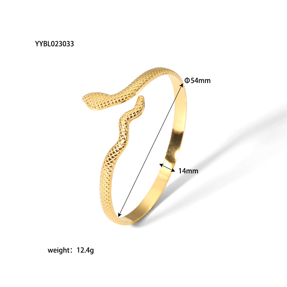 Elegant Streetwear Animal Leaf 304 Stainless Steel 18K Gold Plated Wristband Bangle In Bulk