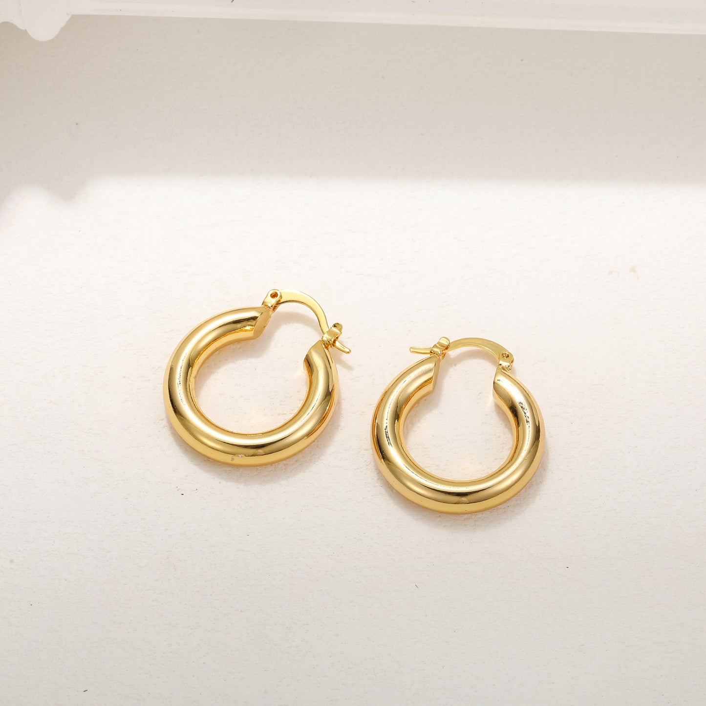 1 Pair Simple Style C Shape Plating Inlay Copper Zircon Hoop Earrings Ear Studs