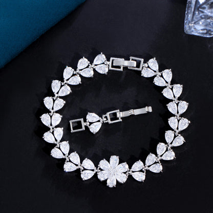 Simple Style Flower Wreath Copper Plating Inlay Zircon White Gold Plated Bracelets