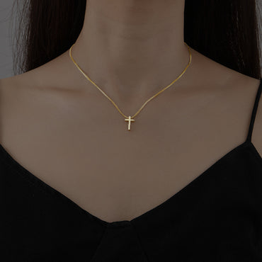 Simple Style Cross Alloy Plating Gold Plated Women's Pendant Necklace