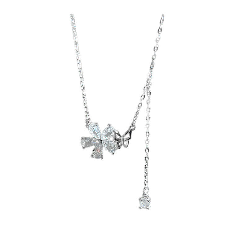 Simple Style Flower Sterling Silver Inlay Zircon Pendant Necklace