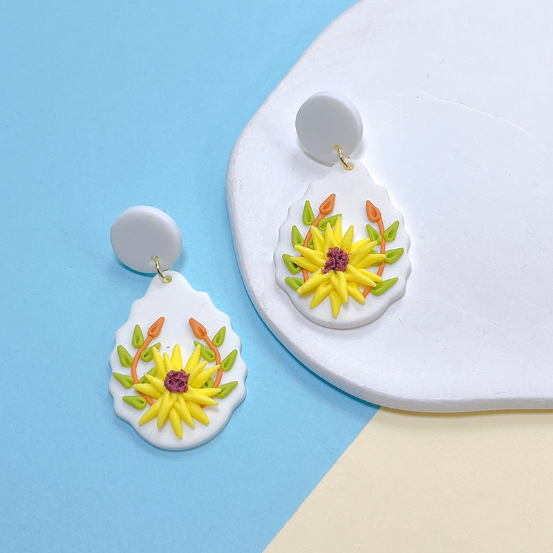 1 Pair Elegant Lady Sweet Geometric Flower Soft Clay Drop Earrings