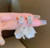 1 Pair Elegant Retro Lady Geometric Flower Inlay Imitation Pearl Zircon Drop Earrings