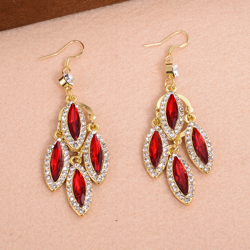 1 Pair Vintage Style Leaves Plating Inlay Alloy Crystal Rhinestones Drop Earrings