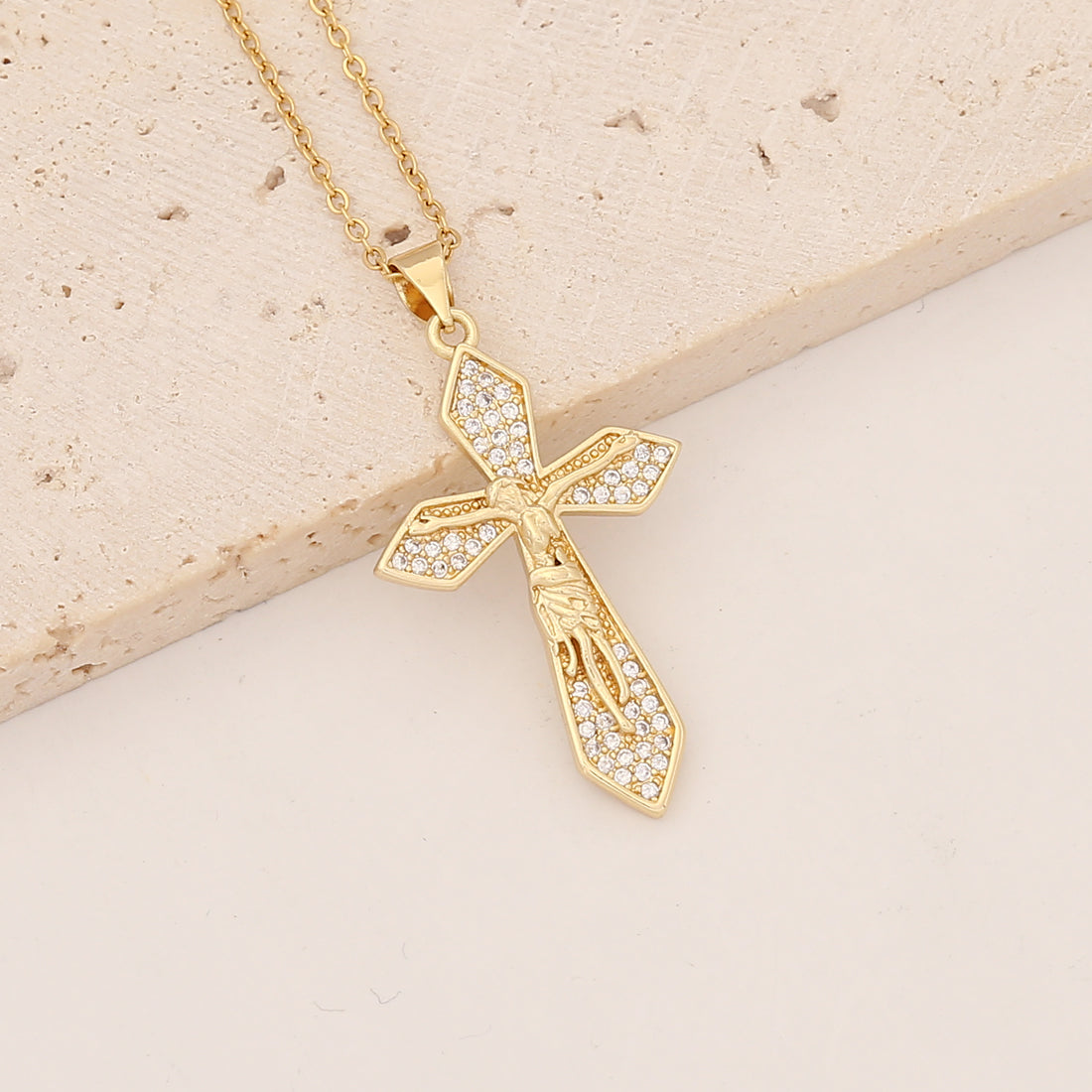 Commute Cross Copper Inlay Zircon Pendant Necklace