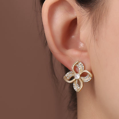 1 Pair Elegant Lady Star Heart Shape Butterfly Plating Inlay Copper Artificial Diamond Ear Studs