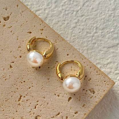 1 Pair Retro Lady Geometric Plating Imitation Pearl Copper Earrings