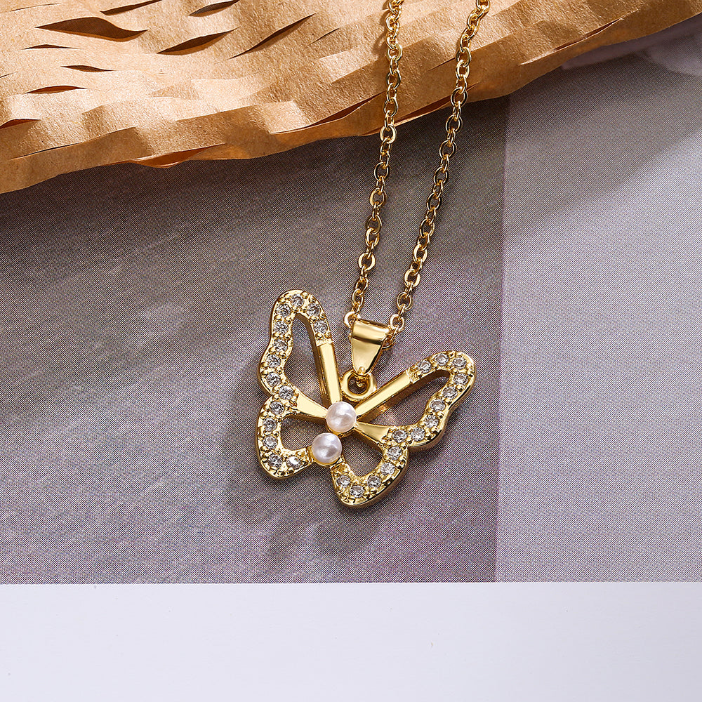 Simple Style Commute Pentagram Butterfly Copper Plating Inlay Artificial Pearls Zircon 18k Gold Plated Pendant Necklace