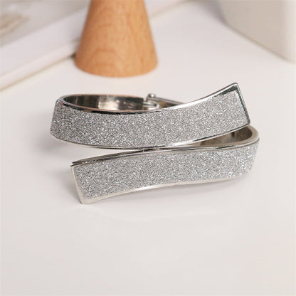 Ig Style Simple Style Solid Color Wings Alloy Metal Inlay Rhinestones Women's Bangle