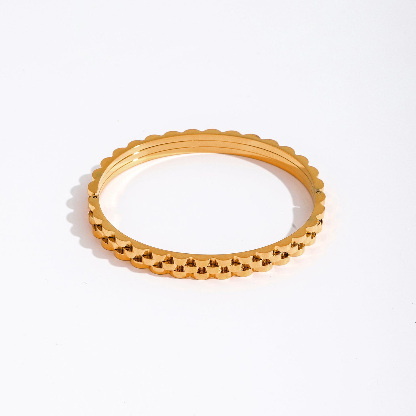 Simple Style Solid Color Stainless Steel 18k Gold Plated Cuff Bracelets