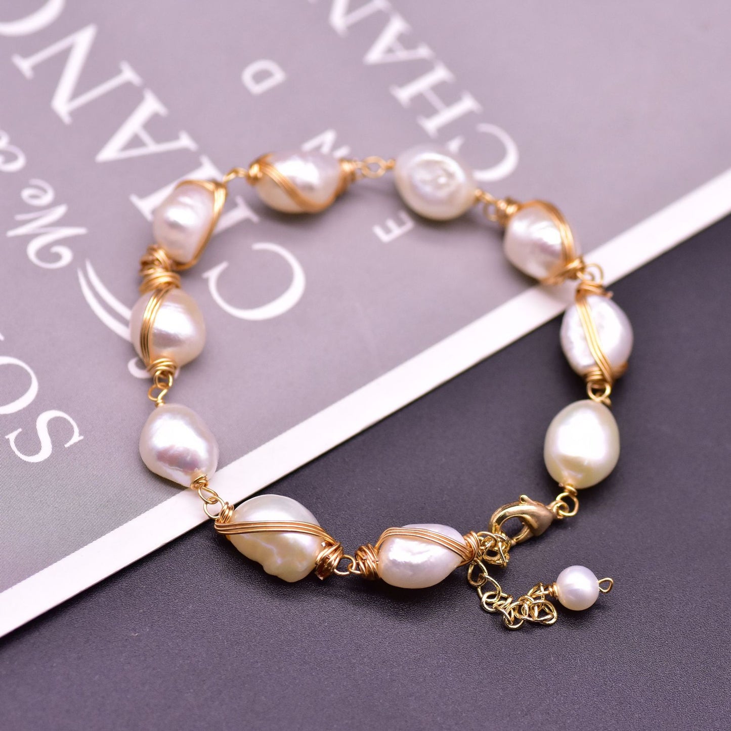 Retro Lady Solid Color Freshwater Pearl Beaded Plating 18k Gold Plated Bracelets