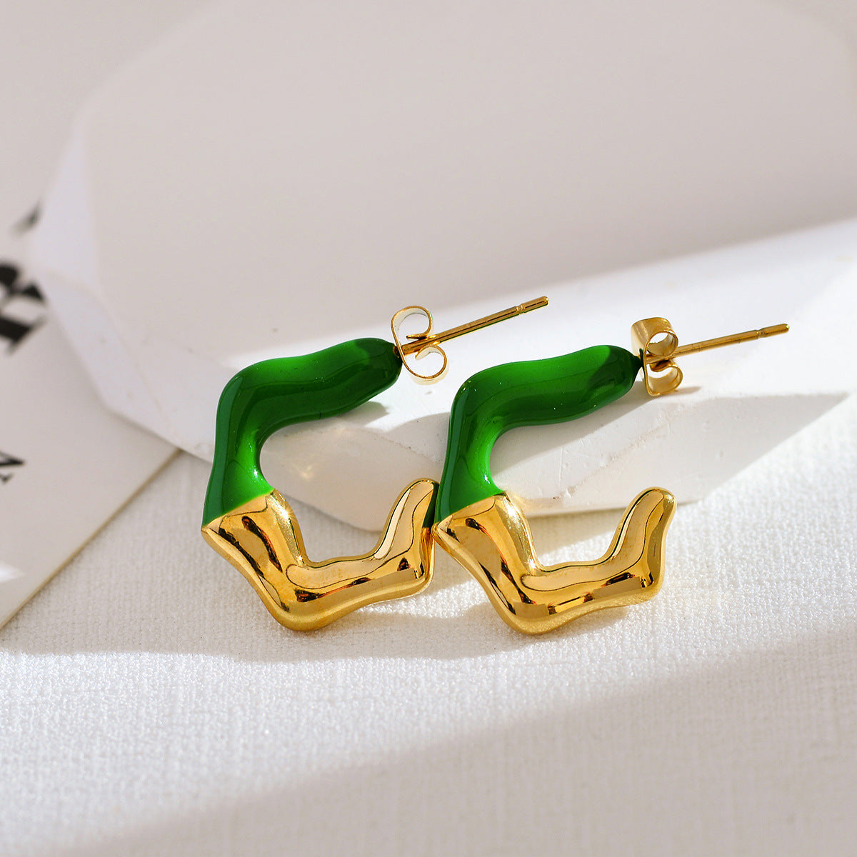 1 Pair Cute Luxurious Color Block Enamel Stainless Steel Ear Studs