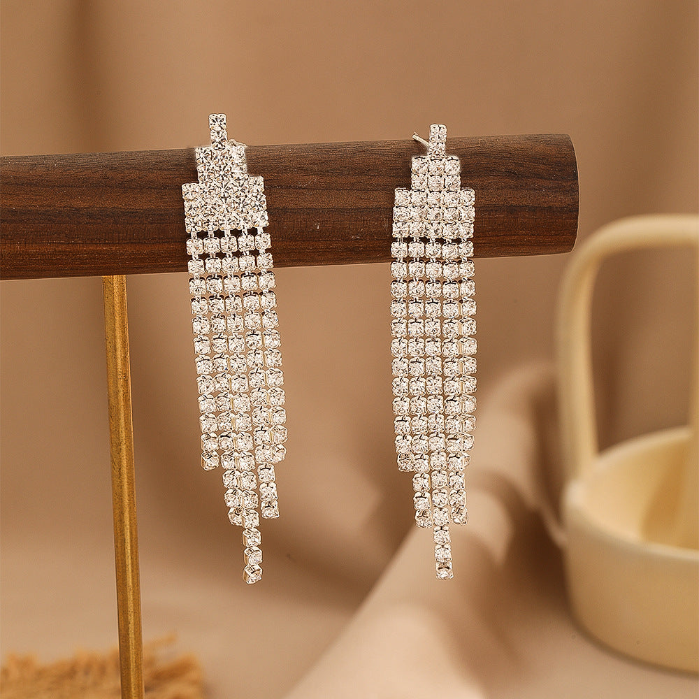 Wholesale Jewelry Lady Tassel Alloy Artificial Gemstones Plating Inlay Drop Earrings