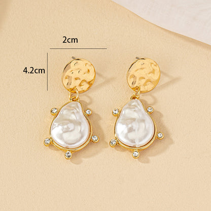 1 Pair Elegant Luxurious Lady Geometric Plating Inlay Alloy Artificial Pearls 14k Gold Plated Drop Earrings