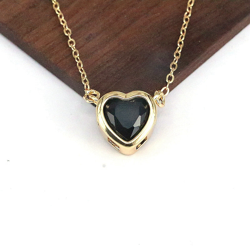 Ig Style Elegant Fashion Heart Shape Copper Inlay Zircon Necklace