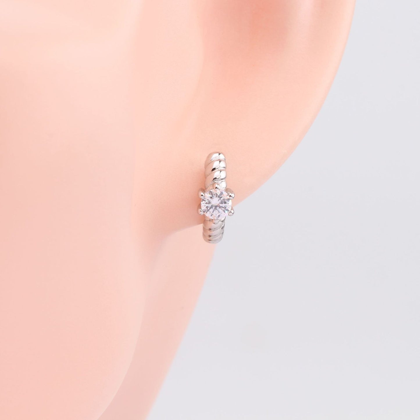 1 Pair Simple Style Shiny Round Plating Inlay Sterling Silver Zircon White Gold Plated Gold Plated Earrings