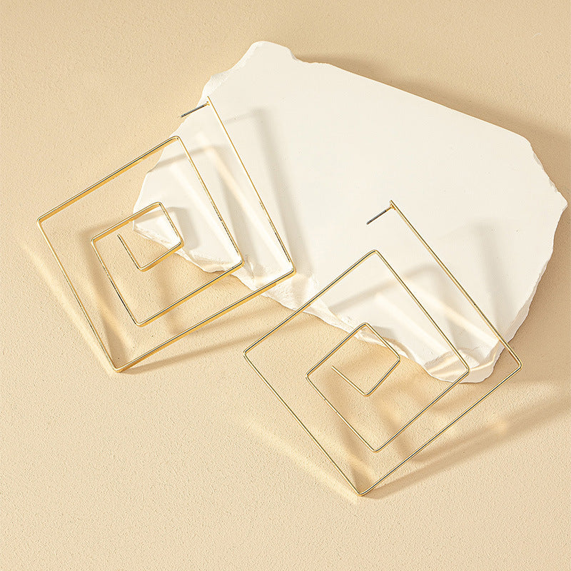 1 Pair Retro Exaggerated Square Plating Metal Drop Earrings