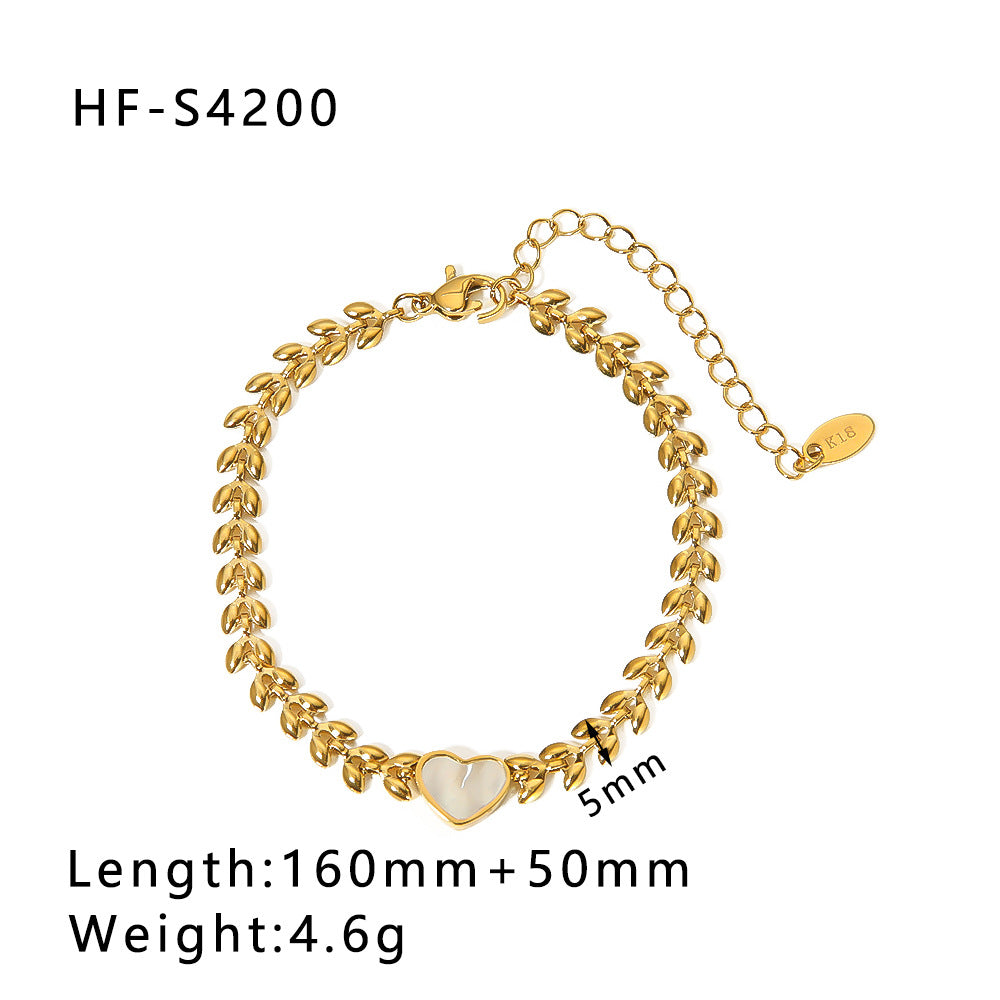 Modern Style Heart Shape Stainless Steel Plating 18k Gold Plated Bracelets