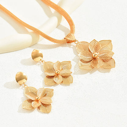 Elegant Flower 18k Gold Plated Iron Wholesale Earrings Necklace