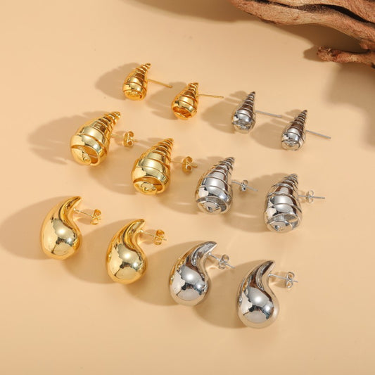 1 Pair Elegant Luxurious Classic Style Geometric Plating Titanium Steel 14k Gold Plated Ear Studs