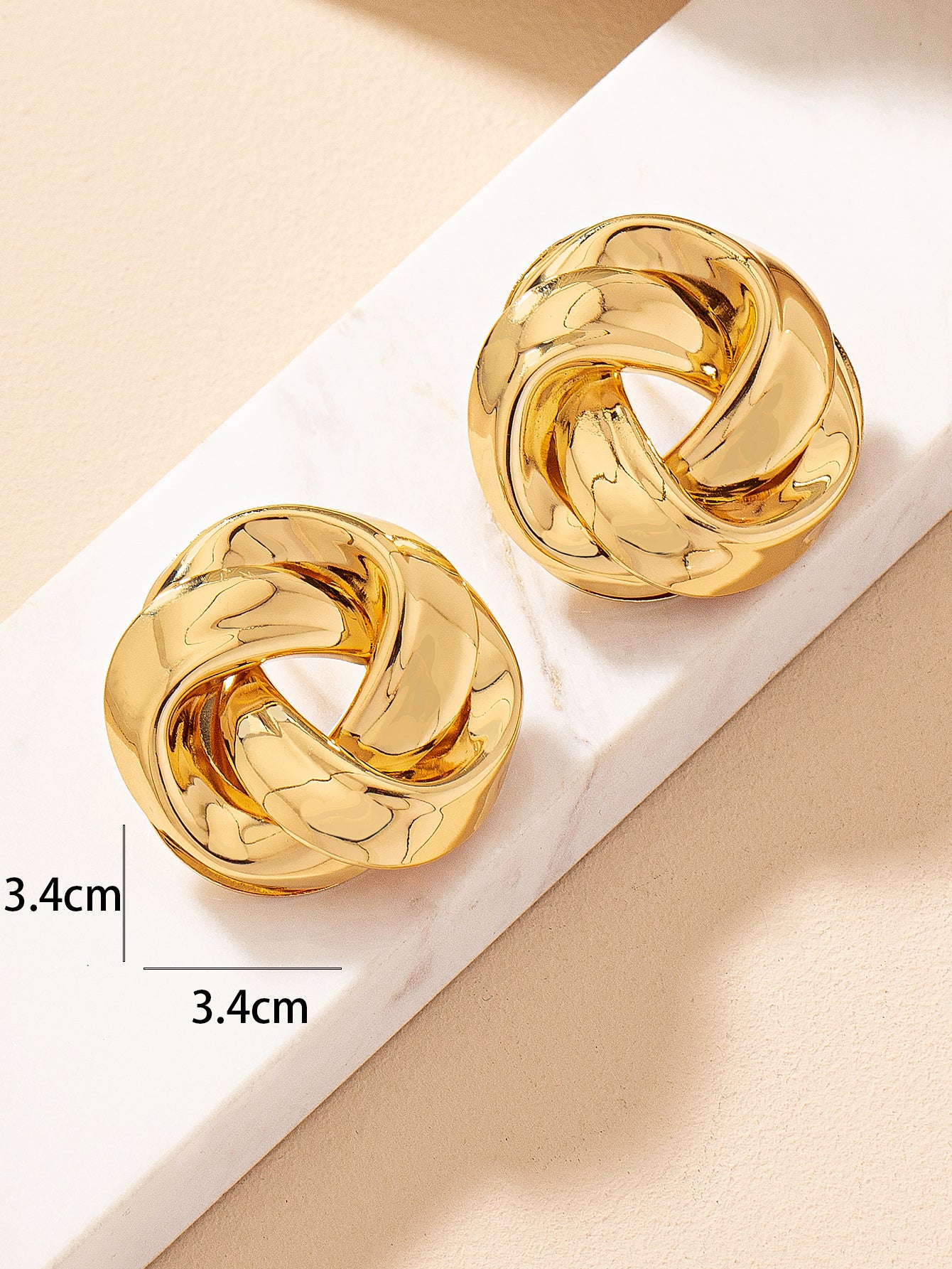 1 Pair Casual Simple Style Solid Color Twist Ferroalloy 14k Gold Plated Ear Studs