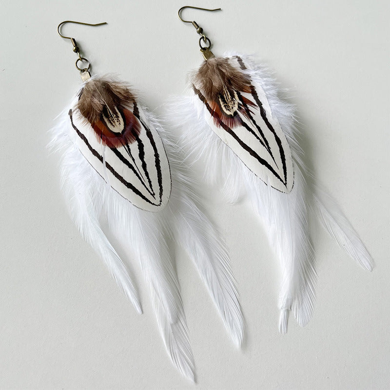 1 Pair Casual Retro Feather Feather Iron Drop Earrings