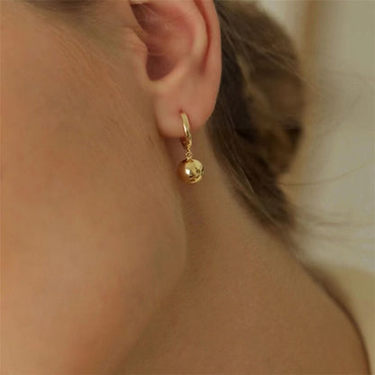 1 Pair Simple Style Solid Color Titanium Steel 18k Gold Plated Drop Earrings