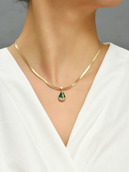 Elegant Pearl Stainless Steel Pendant Necklace