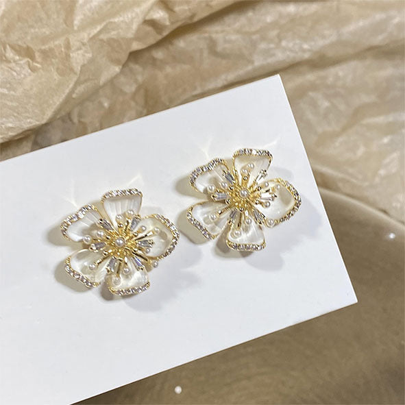 1 Pair Simple Style Flower Alloy Ear Studs