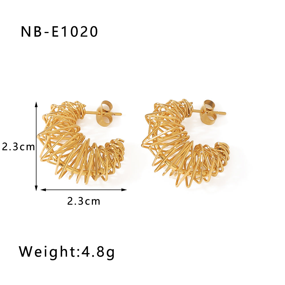 1 Pair Vintage Style Novelty C Shape The Answer Plating Hollow Out Stainless Steel 18k Gold Plated Hoop Earrings