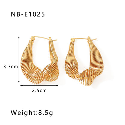 1 Pair Ig Style Novelty British Style C Shape The Answer Twist Plating Braid Hollow Out Stainless Steel 18k Gold Plated Hoop Earrings