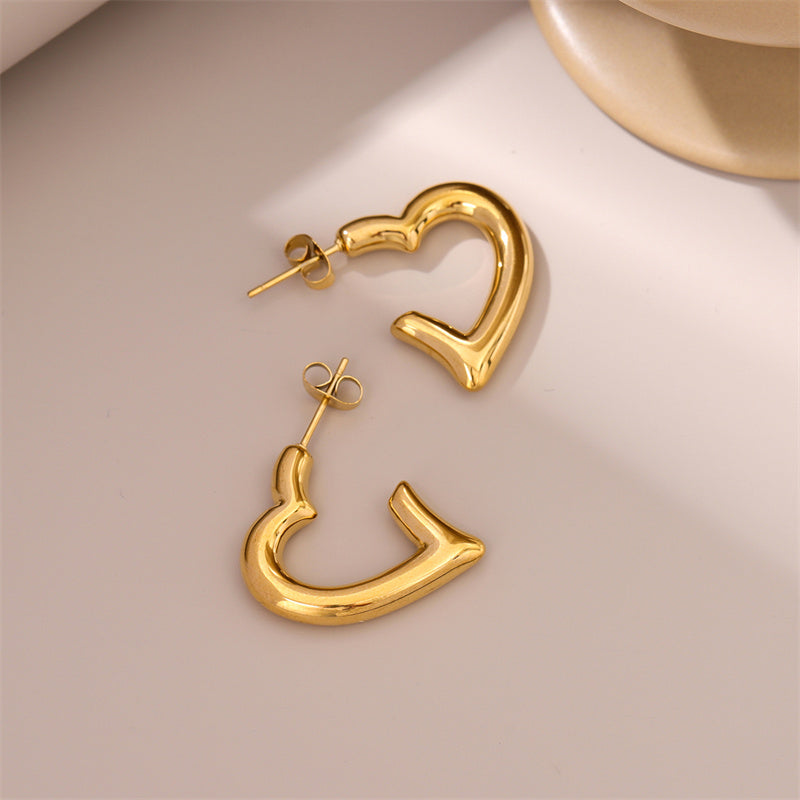 1 Pair Retro Simple Style Heart Shape Plating Stainless Steel 18k Gold Plated Ear Studs