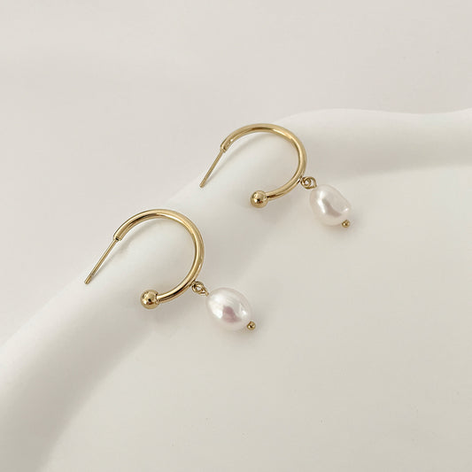 1 Pair Sweet Simple Style Round Tassel Plating Stainless Steel Freshwater Pearl 14k Gold Plated Drop Earrings