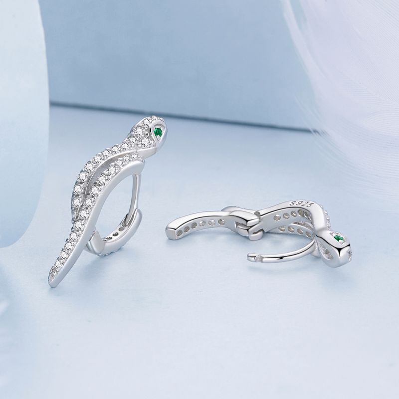 1 Pair Luxurious Snake Inlay Sterling Silver Zircon Ear Studs