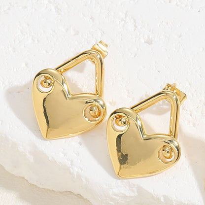 1 Pair Elegant Simple Style Star Heart Shape Butterfly Brass 14k Gold Plated White Gold Plated Ear Studs