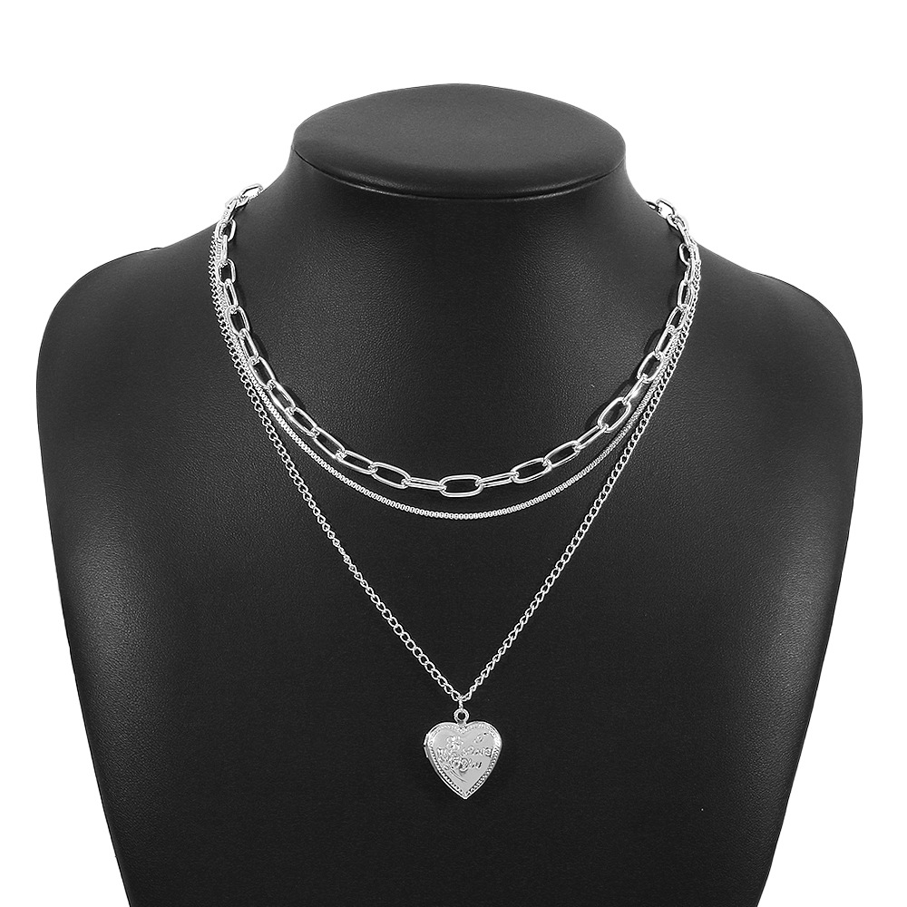 Simple Style Solid Color Alloy Women's Necklace