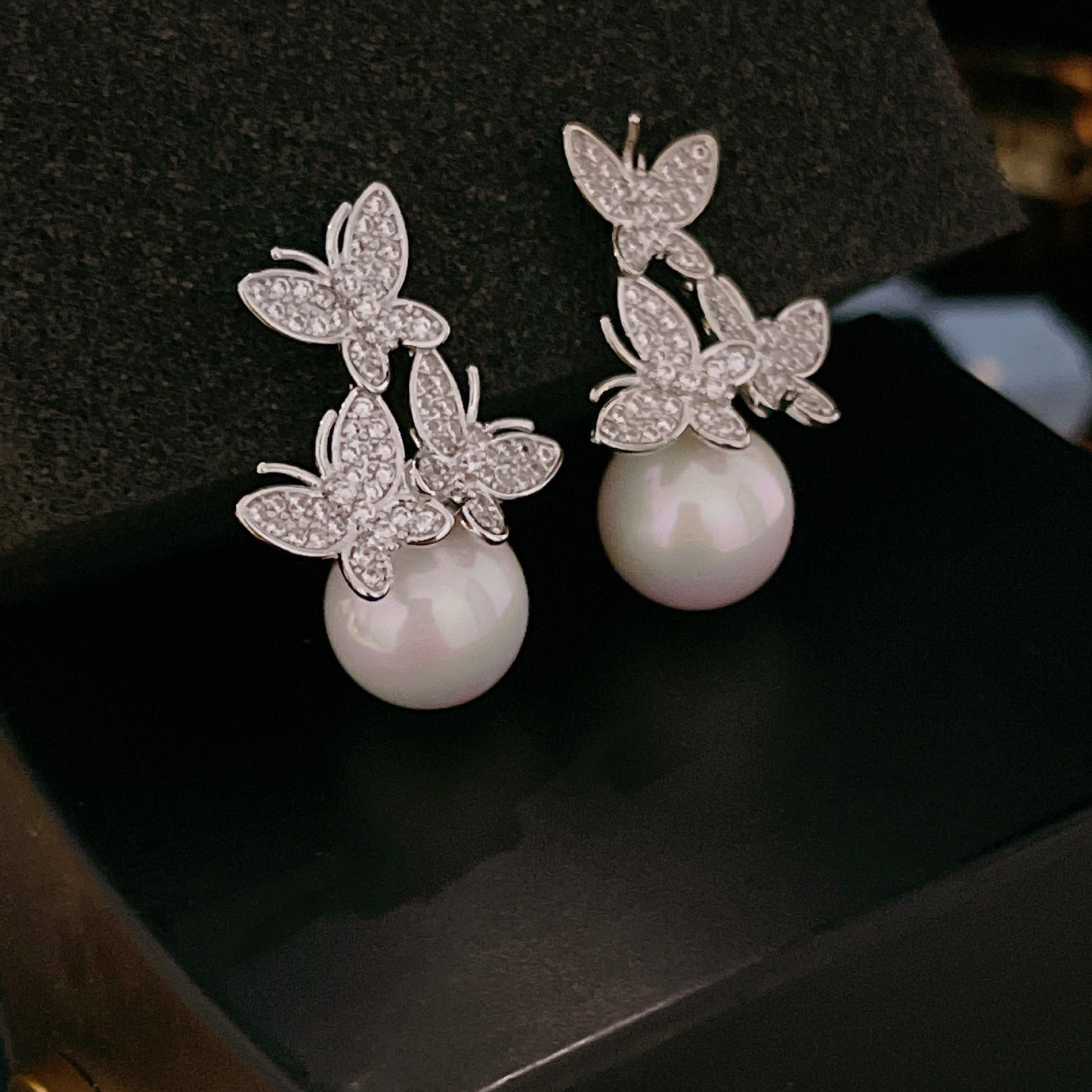 1 Pair Elegant Lady Flower Plating Inlay Imitation Pearl Copper Zircon Earrings