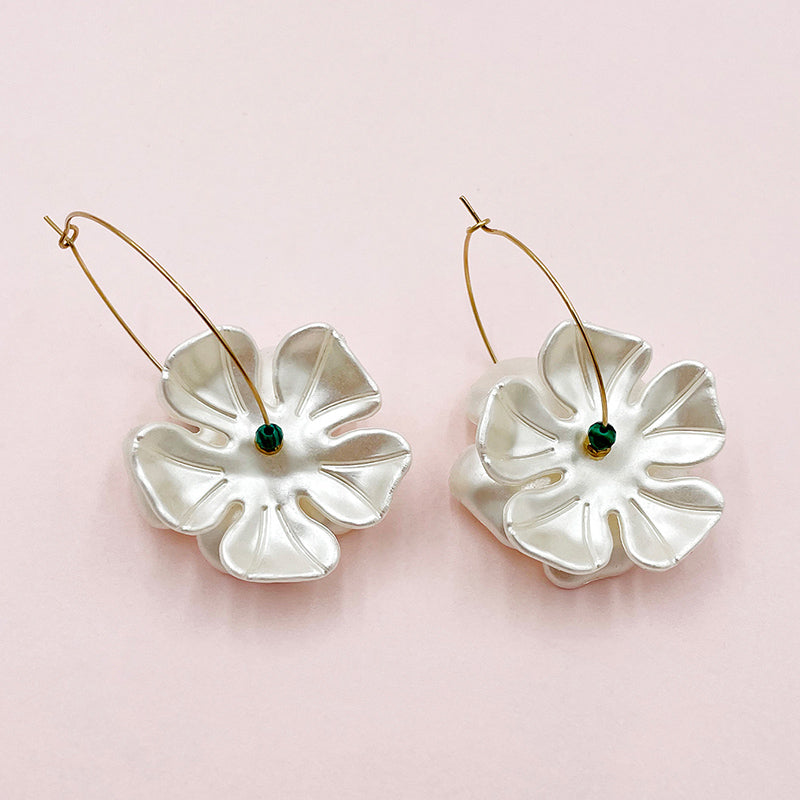 Wholesale Jewelry Casual Commute Flower Shell Gold Plated Plating Earrings