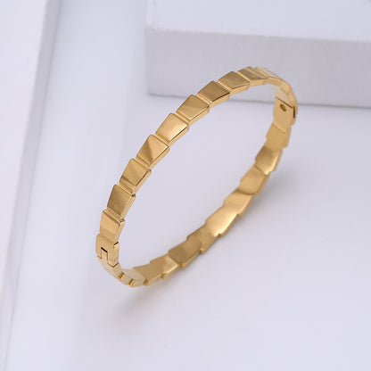 Simple Style Classic Style Solid Color Stainless Steel Plating Gold Plated Bangle