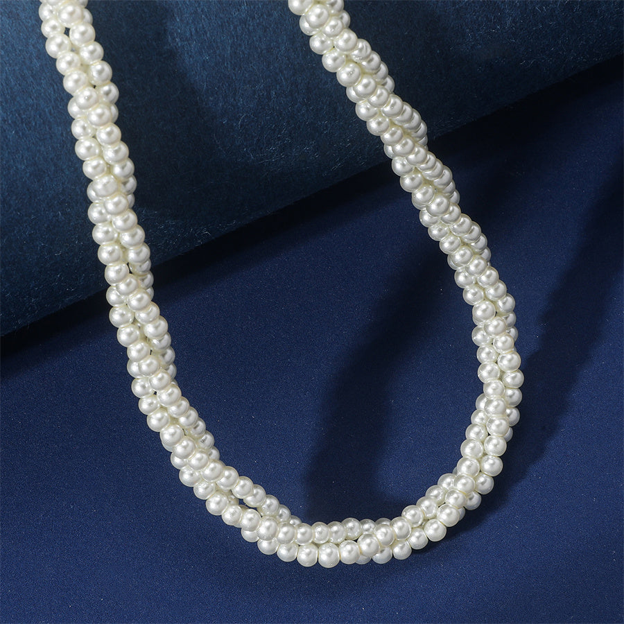 Elegant Solid Color Imitation Pearl Women's Necklace