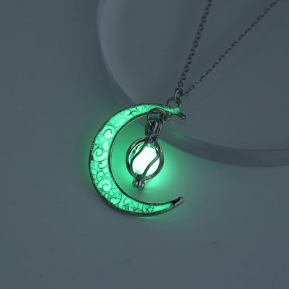 European And American Halloween Hot Hollow Moon Luminous Lucky Tree Clavicle Chain Accessories Necklace Factory In Stock Ornament