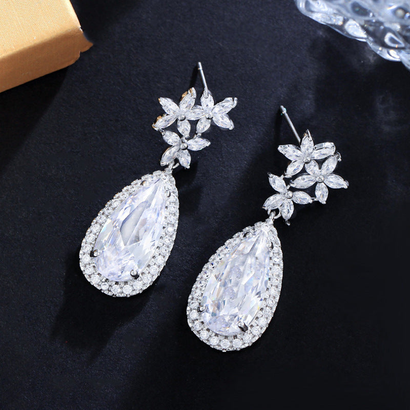 1 Pair Elegant Water Droplets Snowflake Plating Inlay Copper Artificial Gemstones Rhodium Plated Drop Earrings