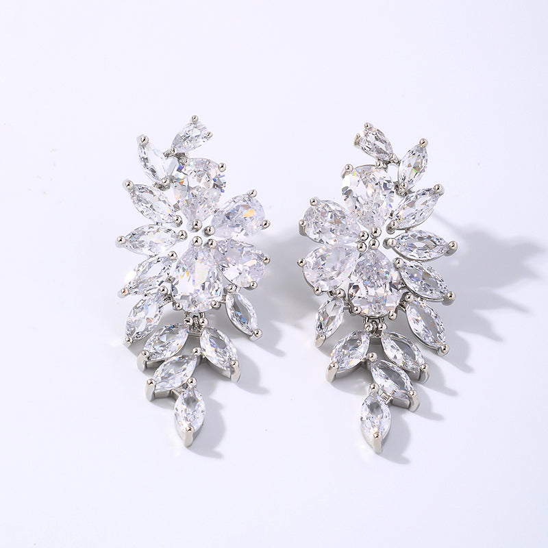 1 Pair Casual Simple Style Shiny Leaves Plating Inlay Copper Zircon White Gold Plated Drop Earrings